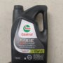 Aceite sintético 10w30 Castrol.