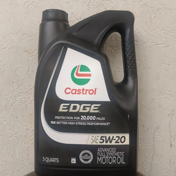 Aceite sintético 5w20 Castrol.