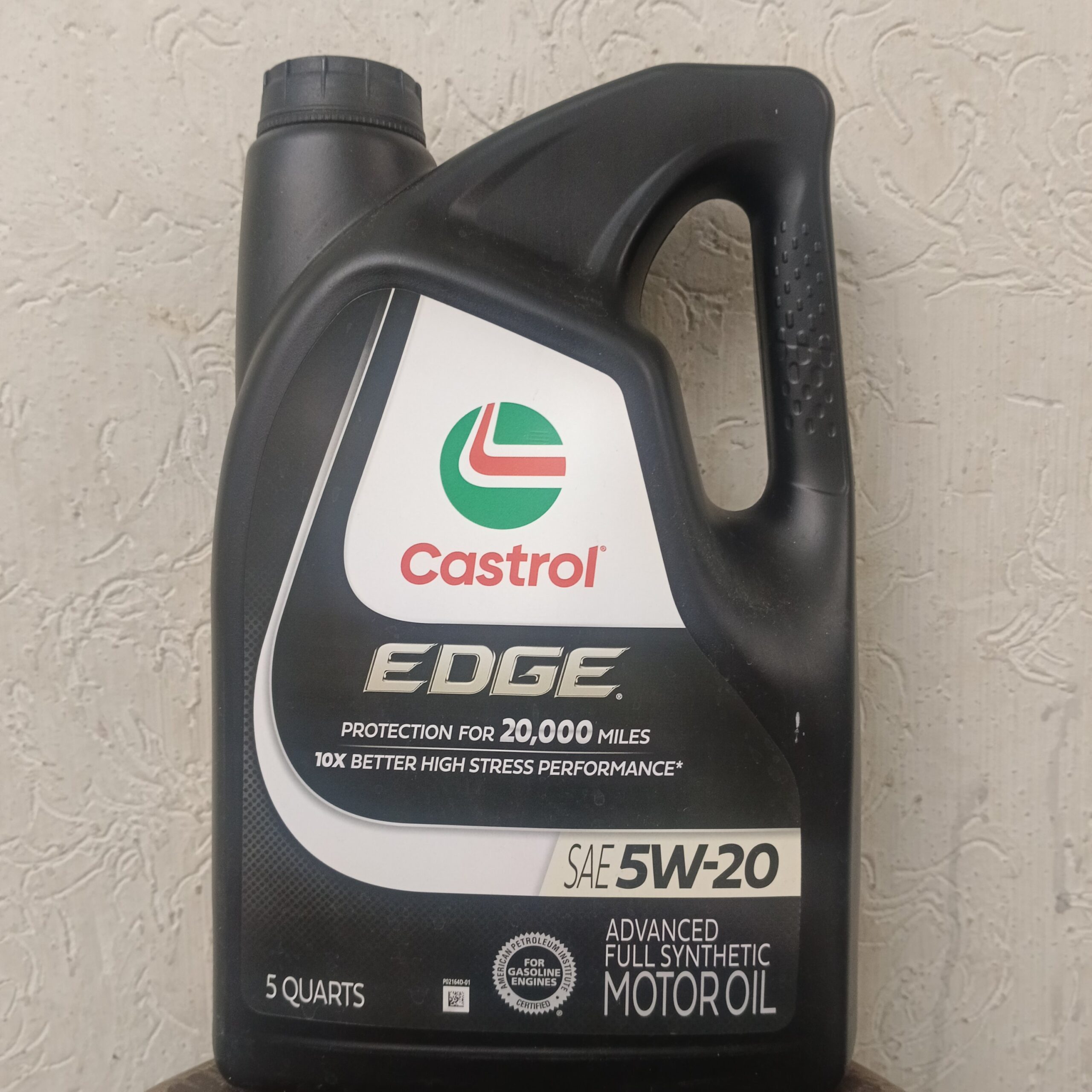 Aceite sintético 5w20 Castrol.